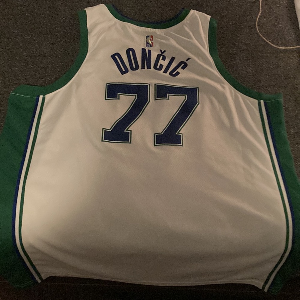 luka doncic jersey swingman